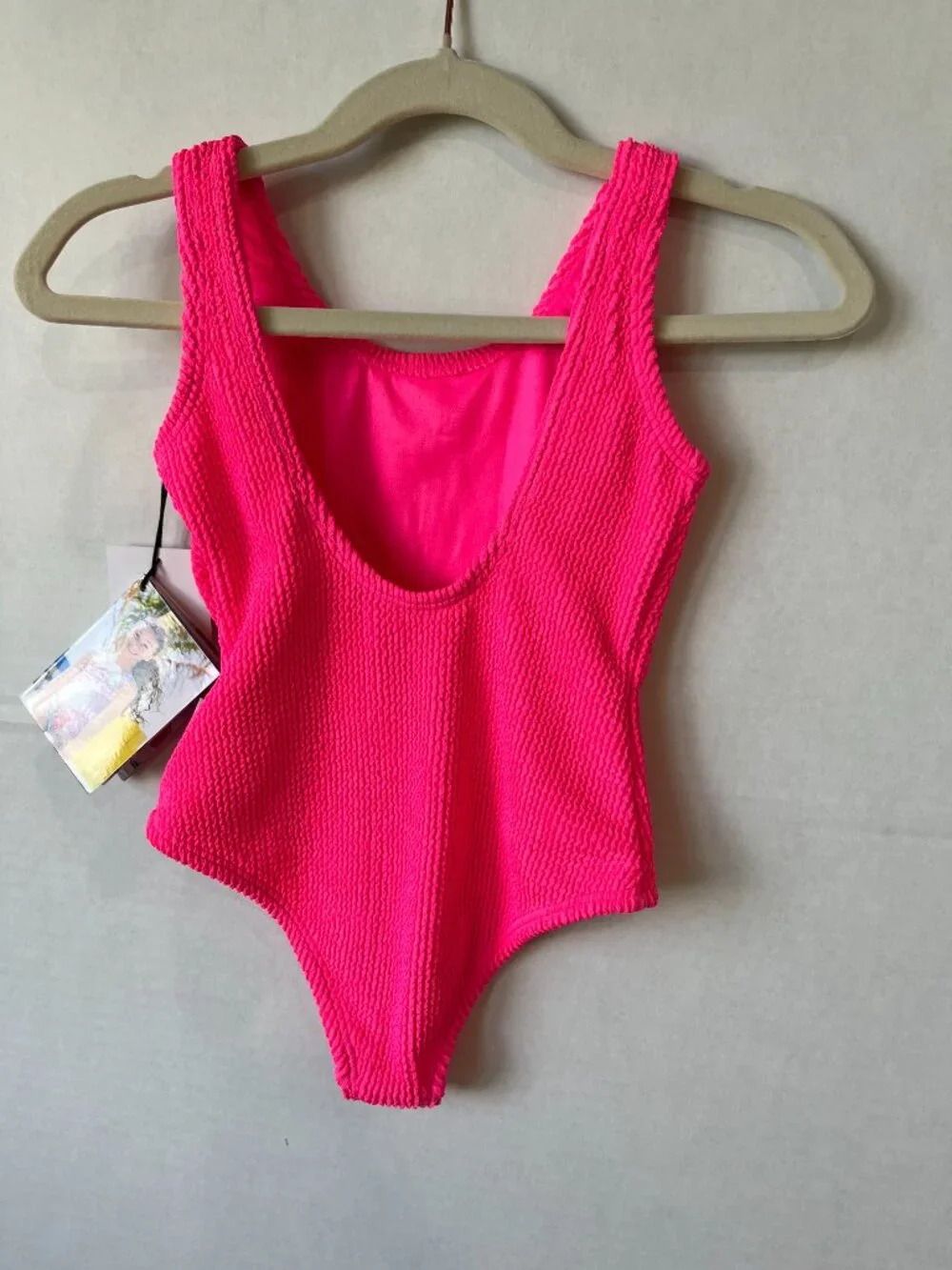 Girl - 4& 5 - NWT Limeapple Ester Crinkle One Piece Swimsuit in Lipstick Pink